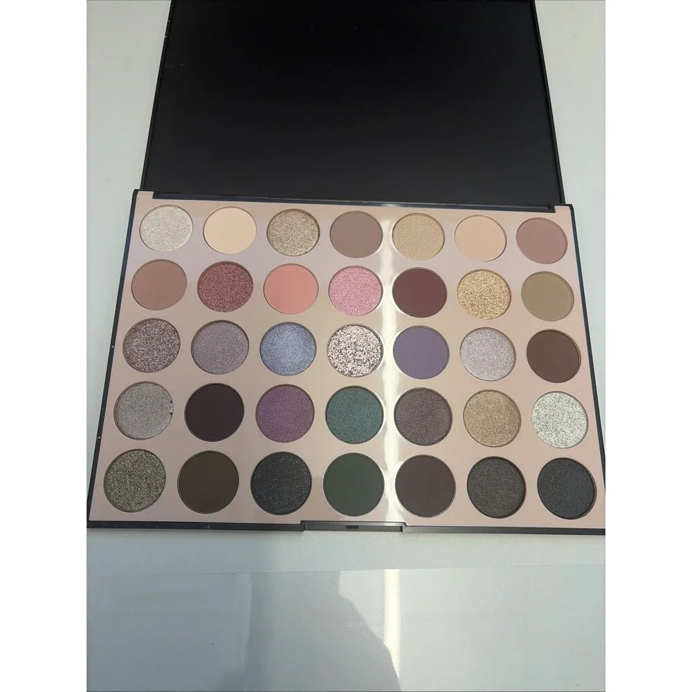 Morphe 35C Everyday Chic Palette Full size 1.4oz 35 C Amazing Shades